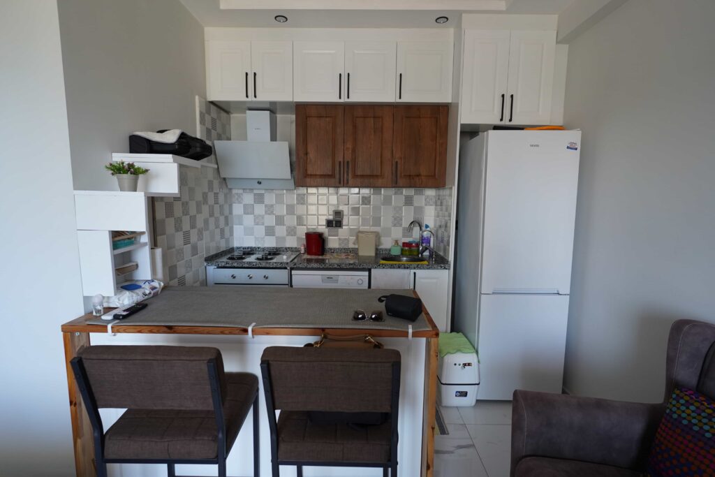 Mersin Ayaş Canpolat Merso Sitesi 1+1 Eşyalı Daire