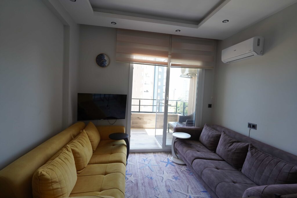 Mersin Ayaş Canpolat Merso Sitesi 1+1 Eşyalı Daire