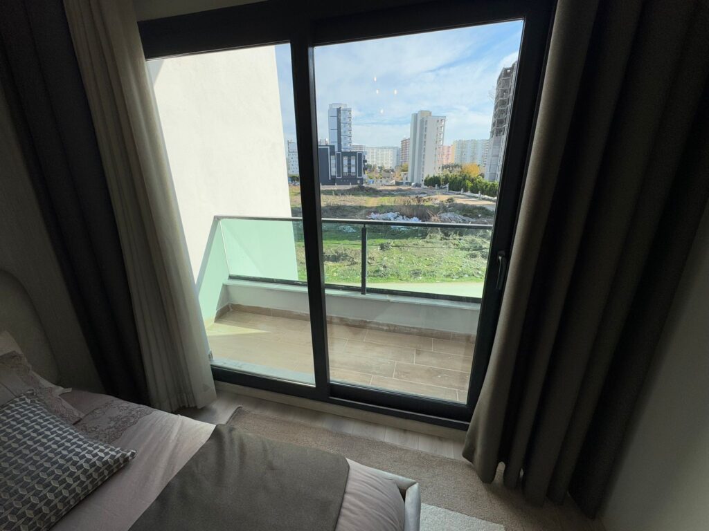 Роскошная квартира 1+1 на продажу в комплексе Mitanni Garden, Erdemli, Mersin