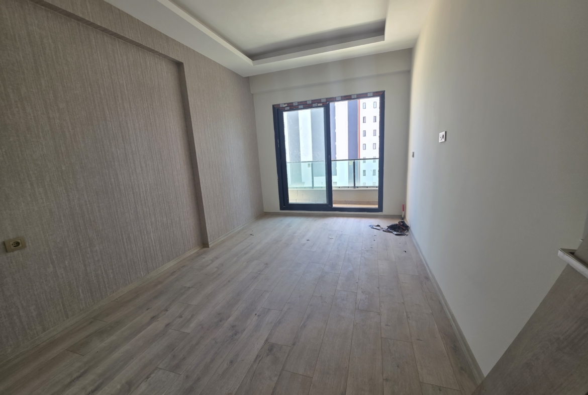 Mersin Erdemli Tömük Yatay Mimari Mitanni Garden Satılık 1+1  Daire