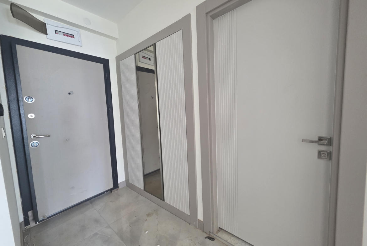 Mersin Erdemli Tömük Yatay Mimari Mitanni Garden Satılık 1+1  Daire