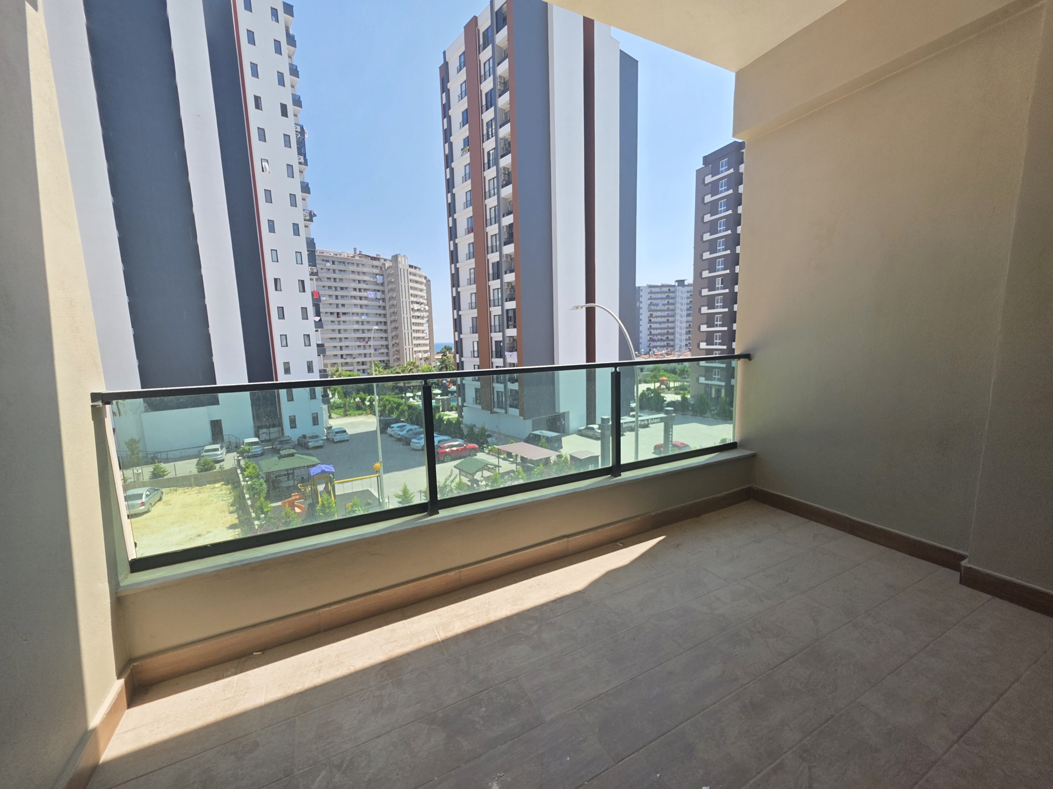 20260717_144228 Mersin Erdemli Tömük Yatay Mimari Mitanni Garden Satılık 1+1 Daire