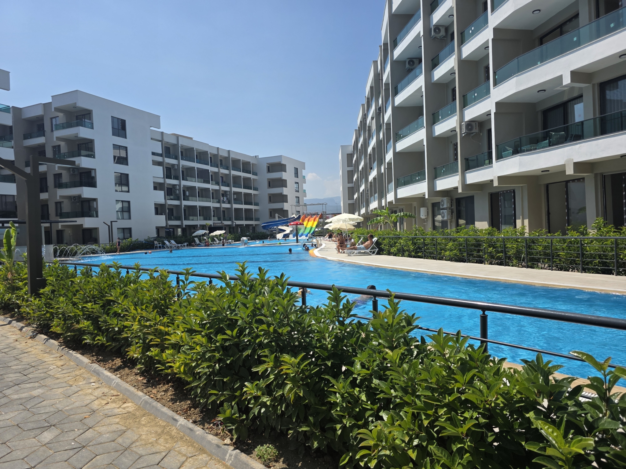 20260717_145455 Mersin Erdemli Tömük Yatay Mimari Mitanni Garden Satılık 1+1 Daire
