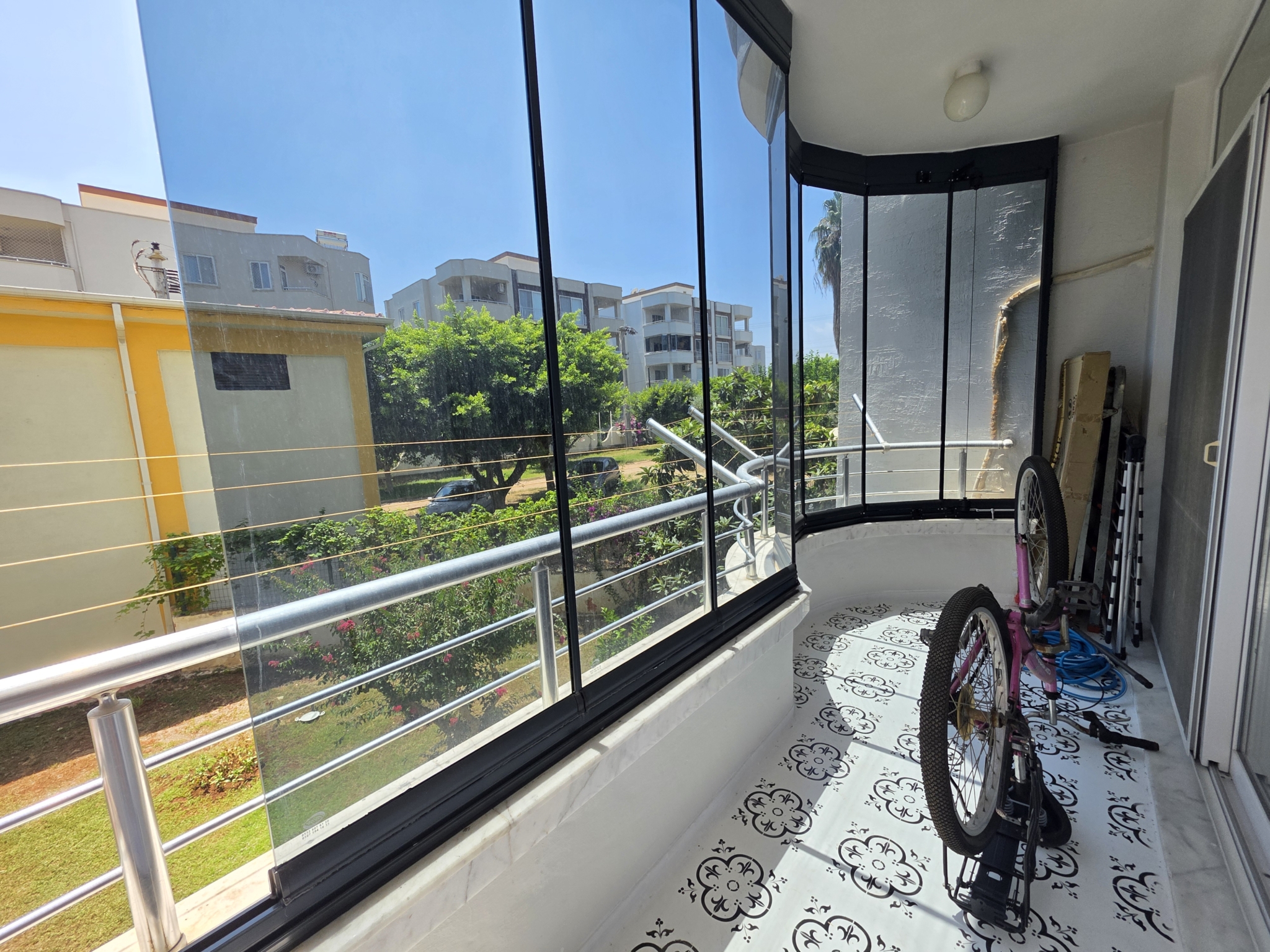Mersin Erdemli Ayaş Denize Sıfır  Korikos Sitesi Eşyalı Satılık 2+1 Daire