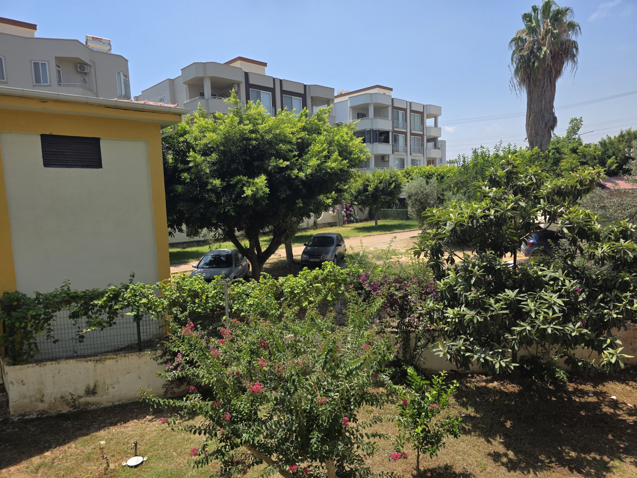 Mersin Erdemli Ayaş Denize Sıfır  Korikos Sitesi Eşyalı Satılık 2+1 Daire