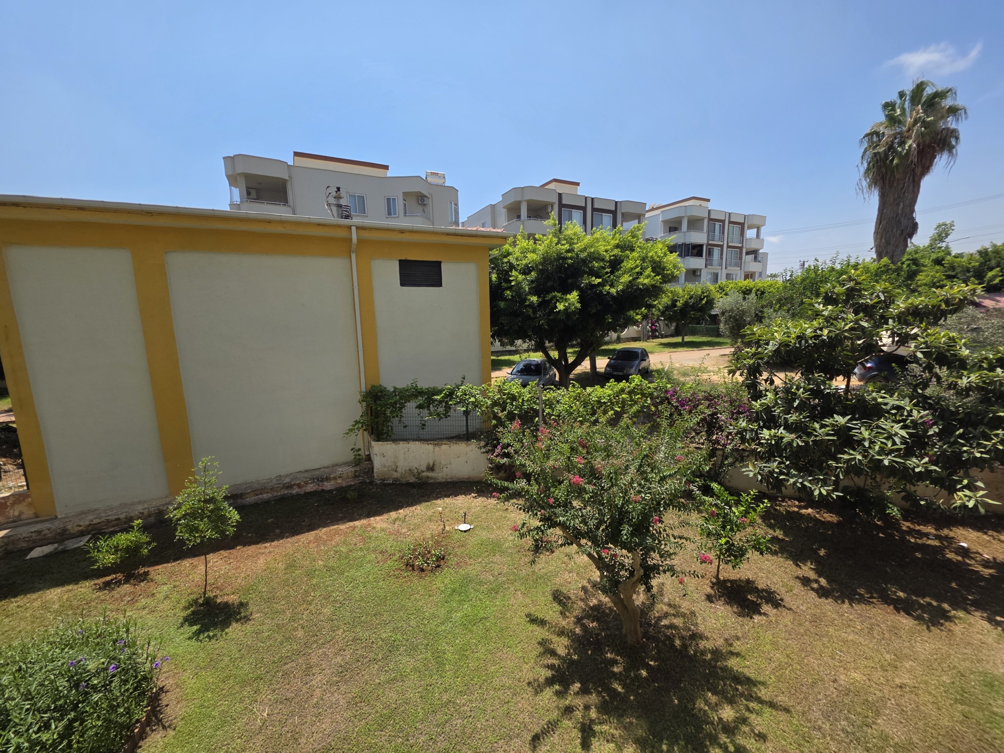 Mersin Erdemli Ayaş Denize Sıfır  Korikos Sitesi Eşyalı Satılık 2+1 Daire