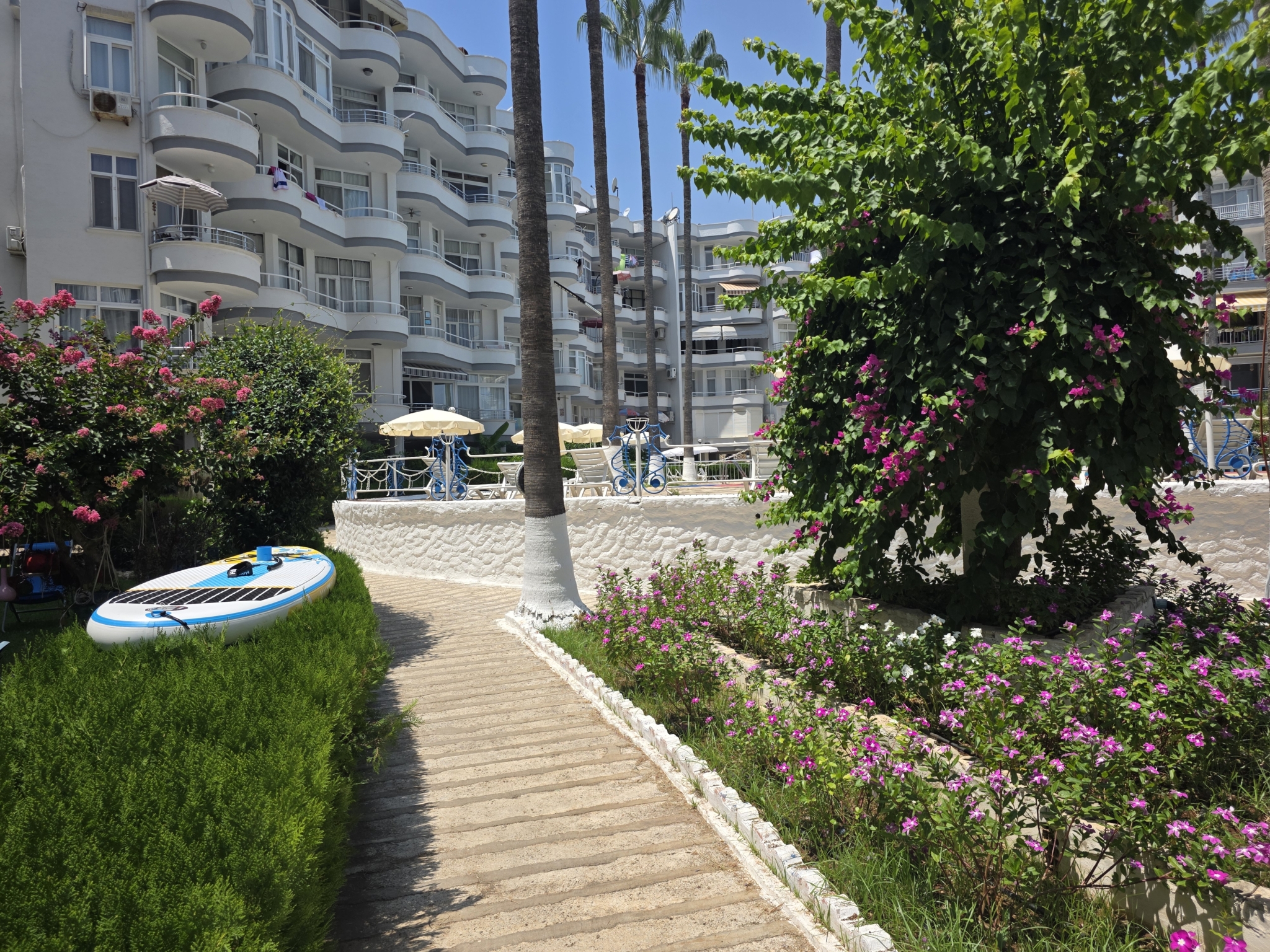 Mersin Erdemli Ayaş Denize Sıfır  Korikos Sitesi Eşyalı Satılık 2+1 Daire