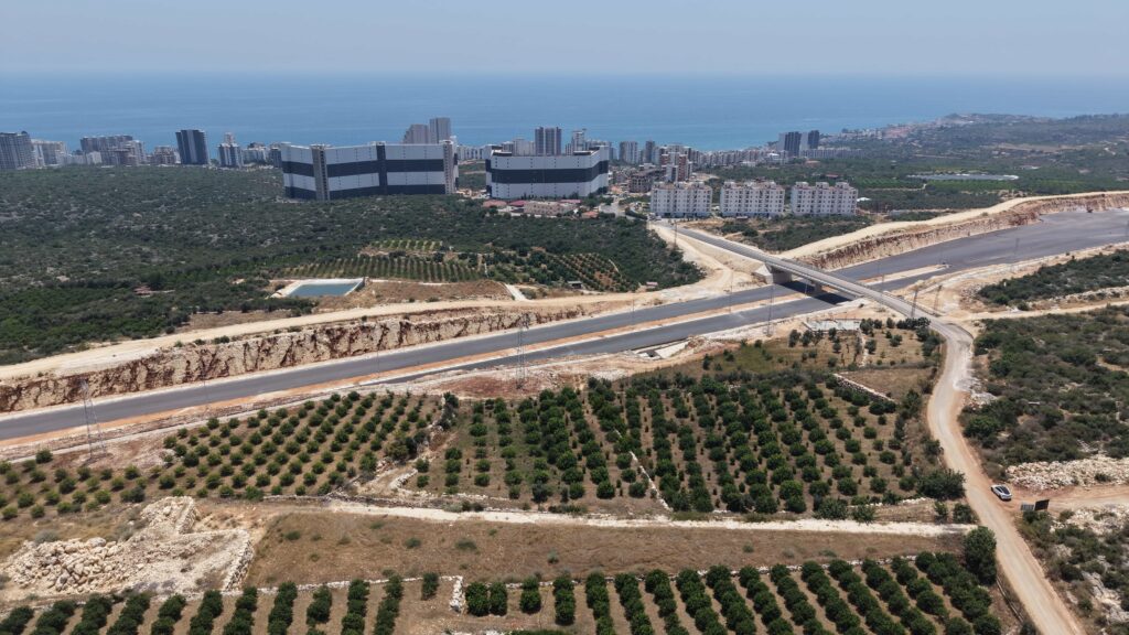 Mersin Erdemli Ayaş Yemişkumu Satılık Deniz Manzaralı Tarla