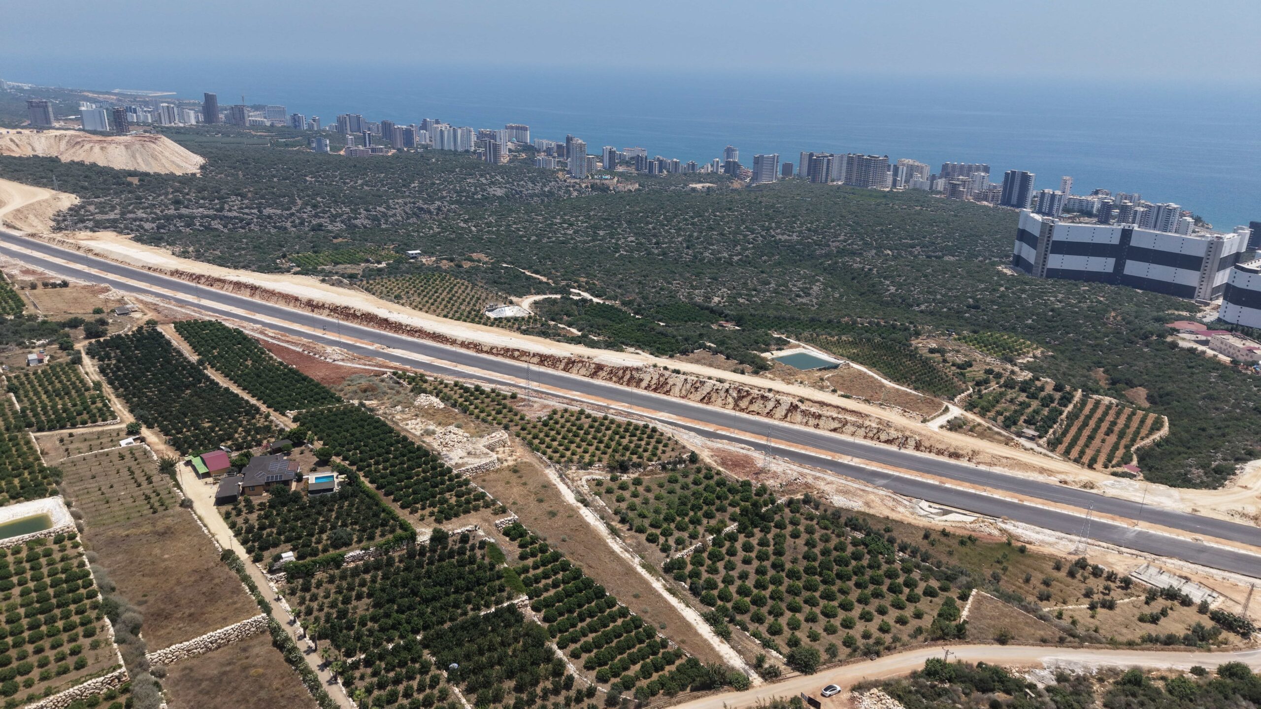 Grond te koop in Yemişkumu, Ayaş, Erdemli, Mersin met uitzicht op zee