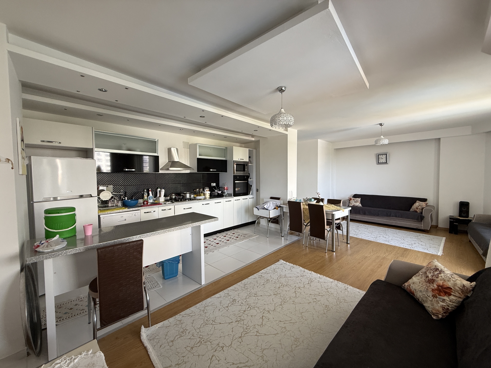 IMG_6253 Mersin Erdemli Çeşmeli Nira Holiday Satılık 2+1 Deniz Manzaralı Eşyalı Daire