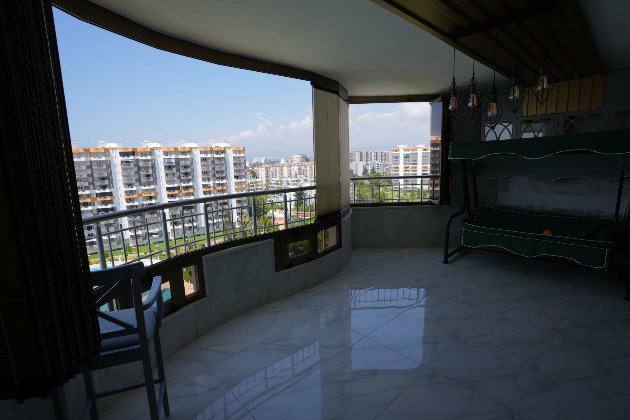 VIP01243 Mersin Kargıpınarı Queenaba Sitesi A Bloklarda Satılık 3+1 Lüks Köşe Daire