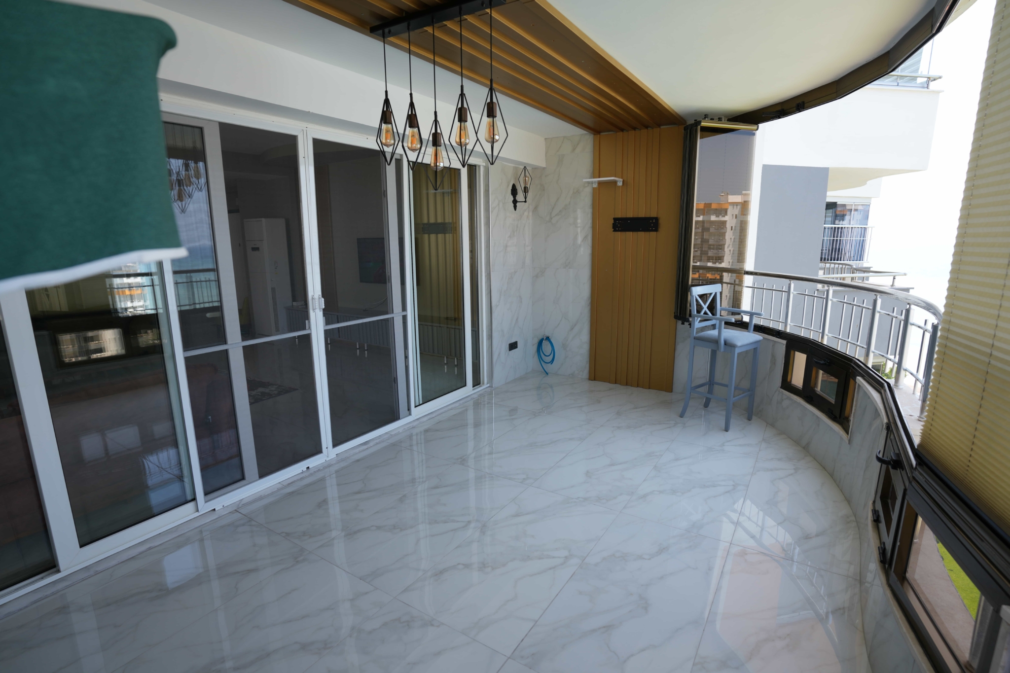 VIP01244 Mersin Kargıpınarı Queenaba Sitesi A Bloklarda Satılık 3+1 Lüks Köşe Daire