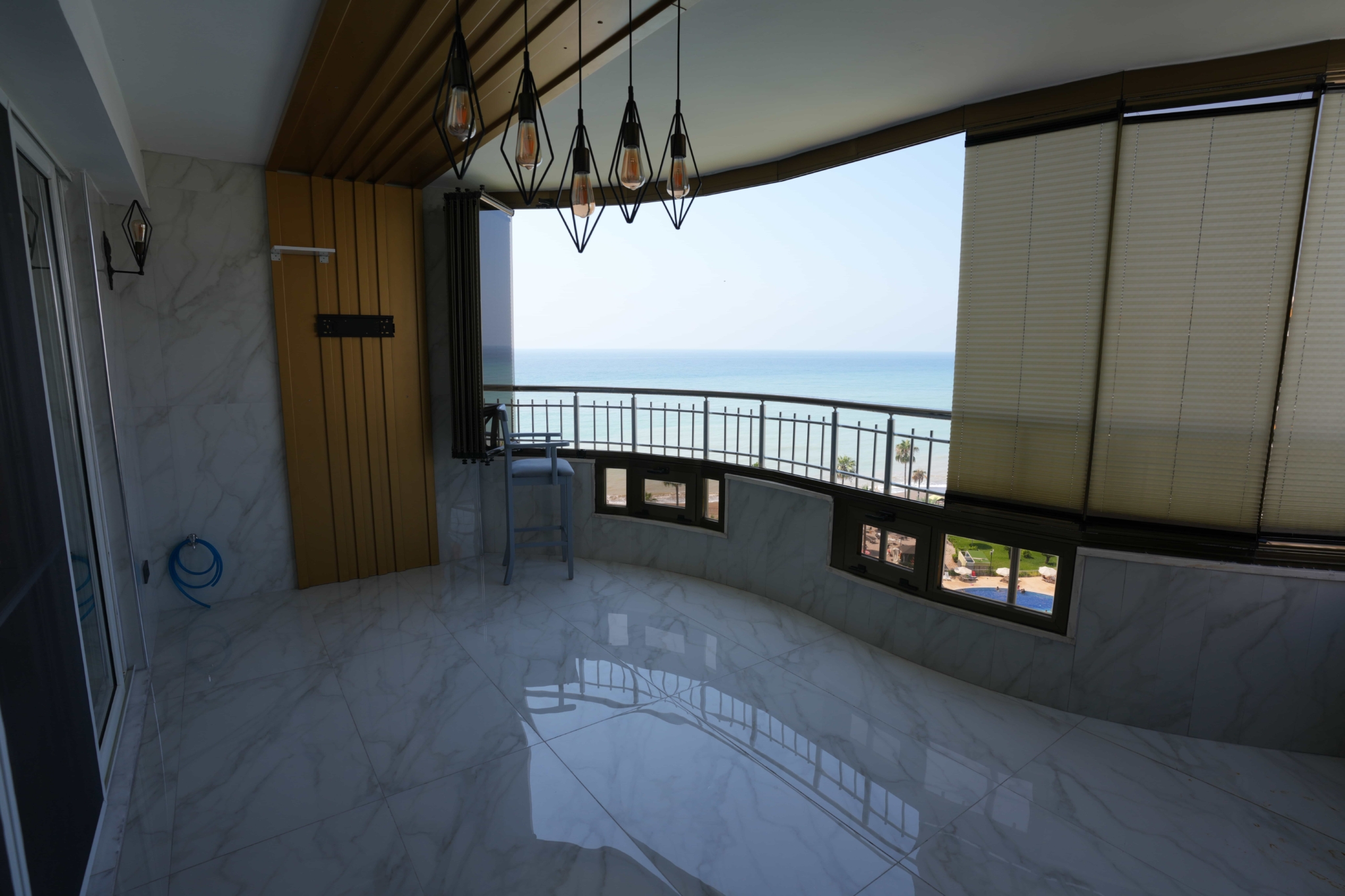 VIP01245 Mersin Kargıpınarı Queenaba Sitesi A Bloklarda Satılık 3+1 Lüks Köşe Daire