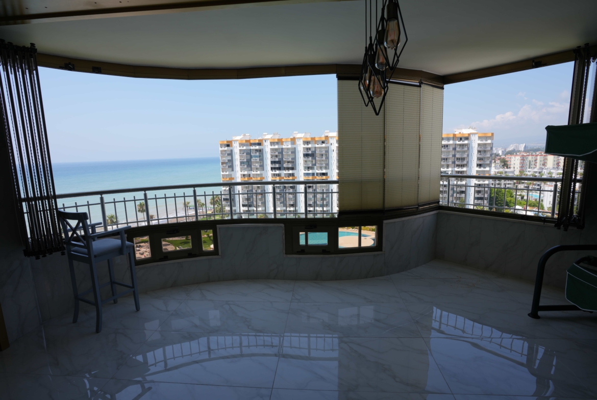 Mersin Kargıpınarı Queenaba Sitesi A Bloklarda Satılık 3+1 Lüks Köşe Daire