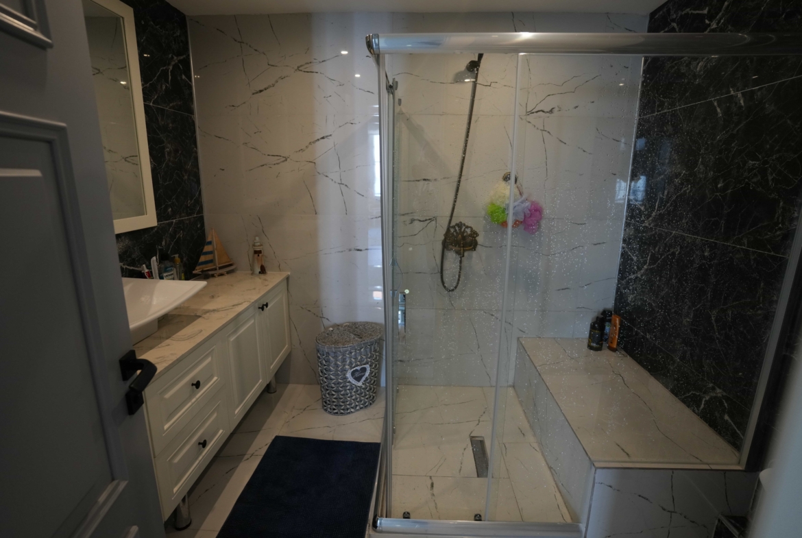 Mersin Kargıpınarı Queenaba Sitesi A Bloklarda Satılık 3+1 Lüks Köşe Daire