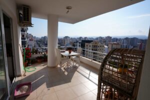 4+1-Zimmer-Wohnung mit Meerblick in Gündeşli Plaza, Aşağı Alata, Erdemli, Mersin zu verkaufen