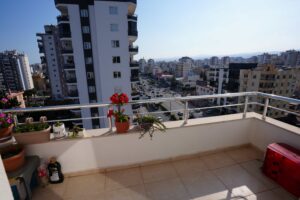4+1-Zimmer-Wohnung mit Meerblick in Gündeşli Plaza, Aşağı Alata, Erdemli, Mersin zu verkaufen