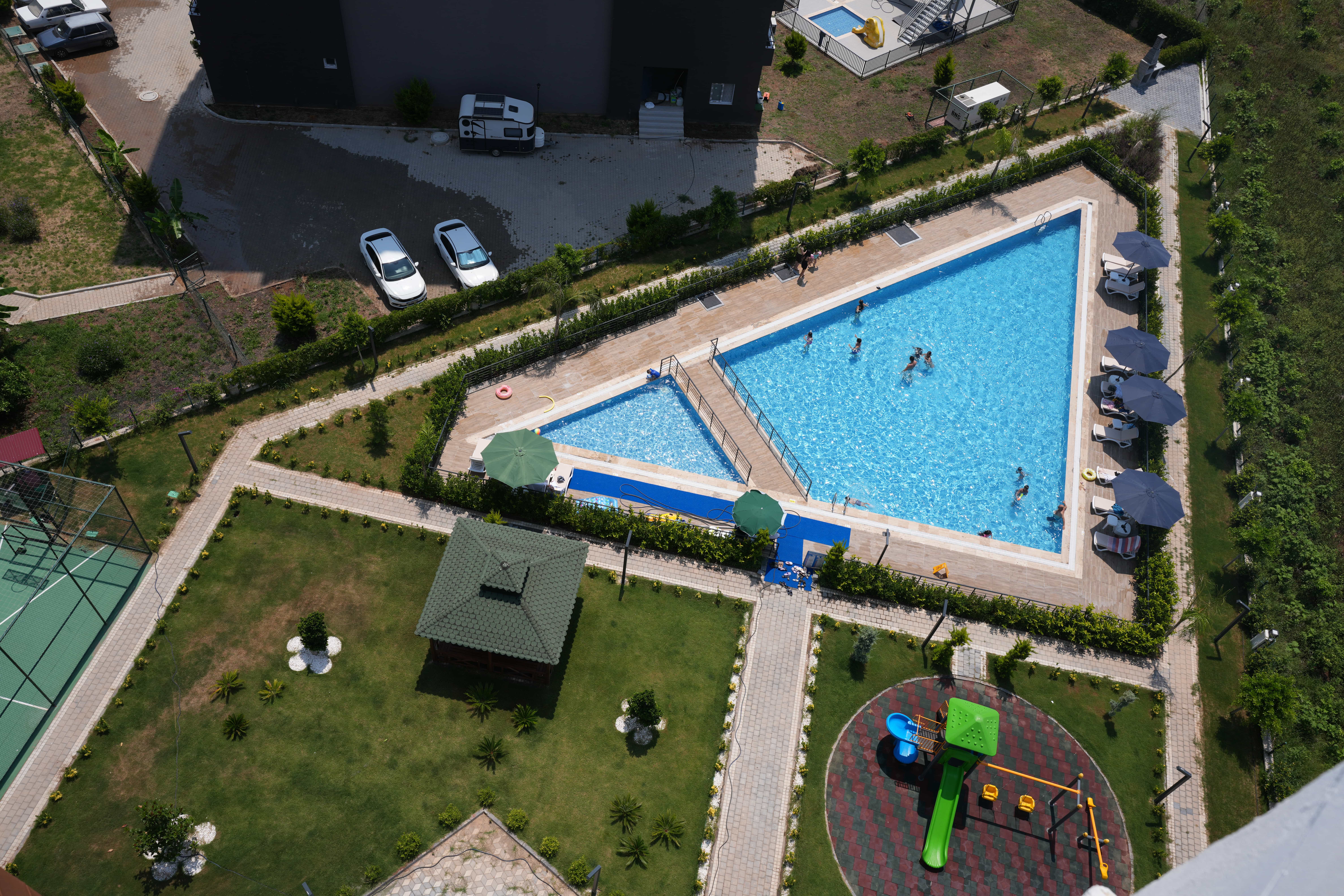 Mersin Erdemli Çeşmeli Emerald Deluxe 1+1 Apartment for Sale with Sea View