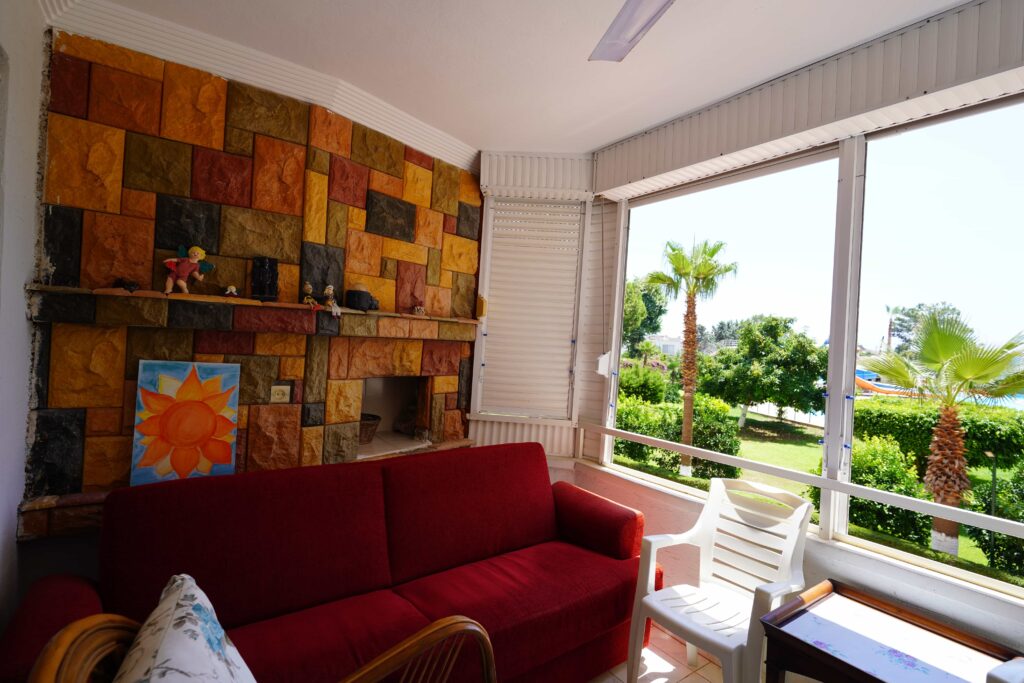 Mersin Erdemli Tömük Denize sıfır Flamingo 3  1+1 Daire