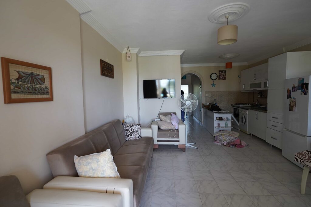 Mersin Erdemli Tömük Denize sıfır Flamingo 3  1+1 Daire