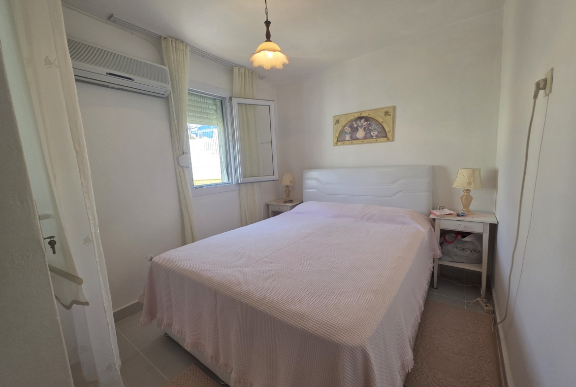 Mersin Silifke Susanoğlu Ekil Sitesi Eşyalı Satılık 2+1 Dubleks Daire