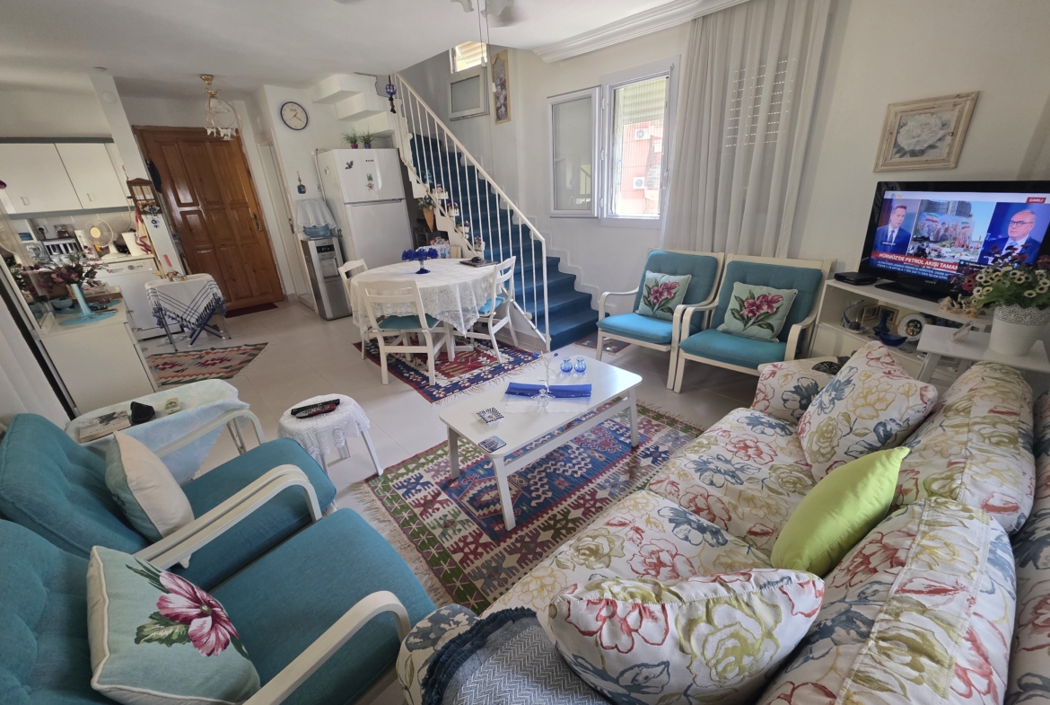 Mersin Silifke Susanoğlu Ekil Sitesi Eşyalı Satılık 2+1 Dubleks Daire