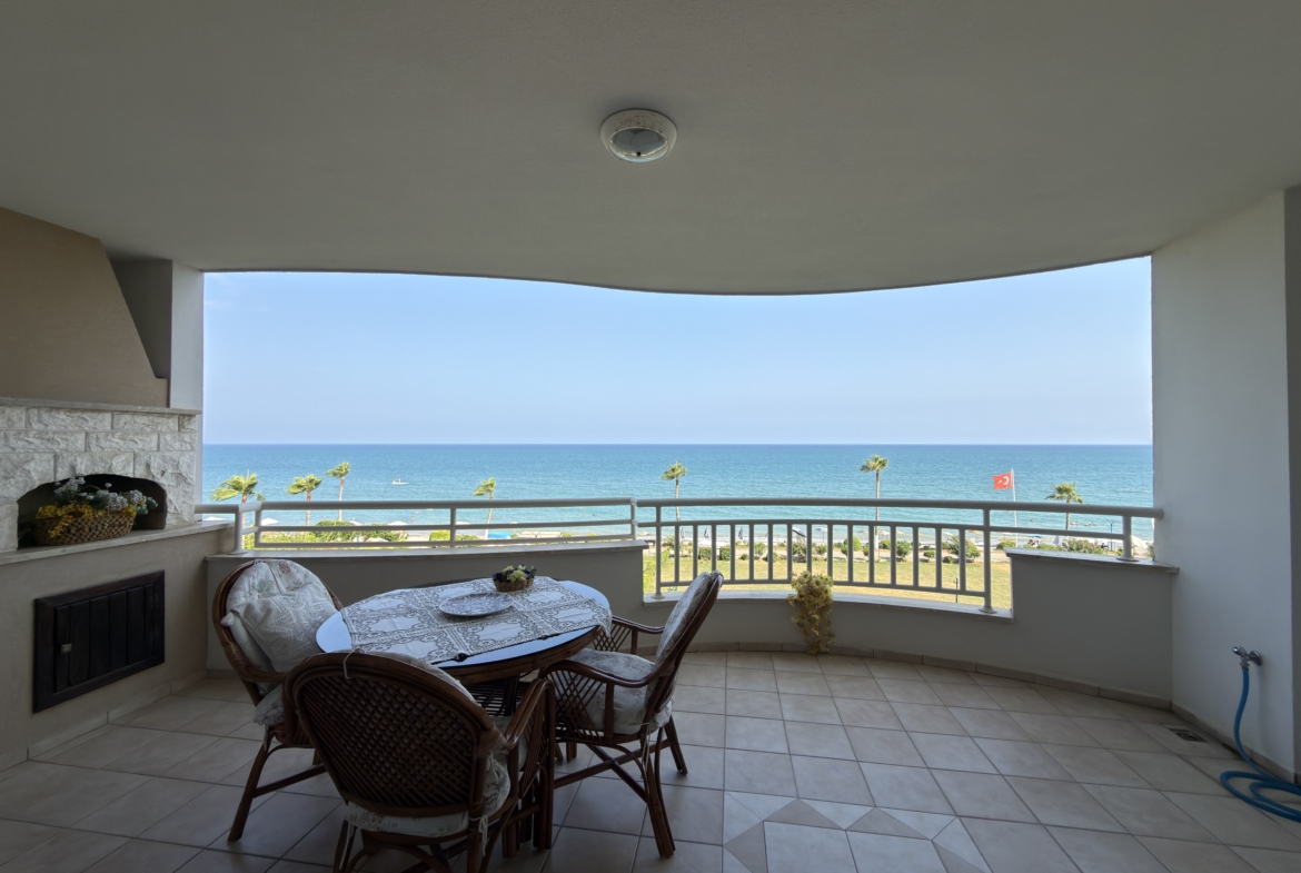 Mersin Erdemli Limonlu Denize Sıfır Liparis 4 Sitesi Akdeniz Evleri Satılık 2+1 Daire