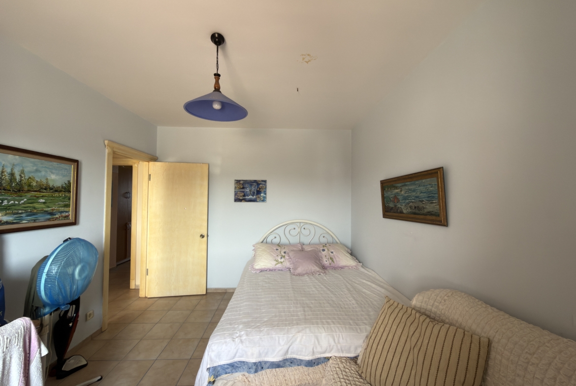 Mersin Erdemli Limonlu Denize Sıfır Liparis 4 Sitesi Akdeniz Evleri Satılık 2+1 Daire