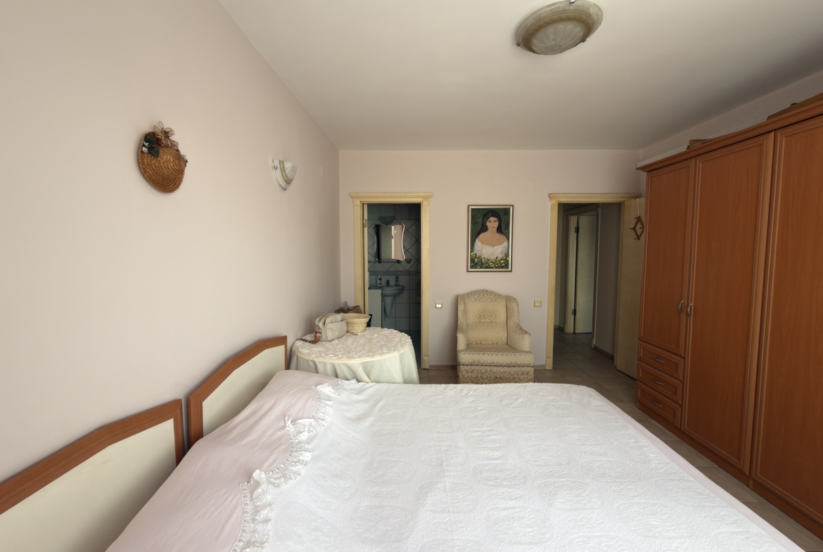 Mersin Erdemli Limonlu Denize Sıfır Liparis 4 Sitesi Akdeniz Evleri Satılık 2+1 Daire