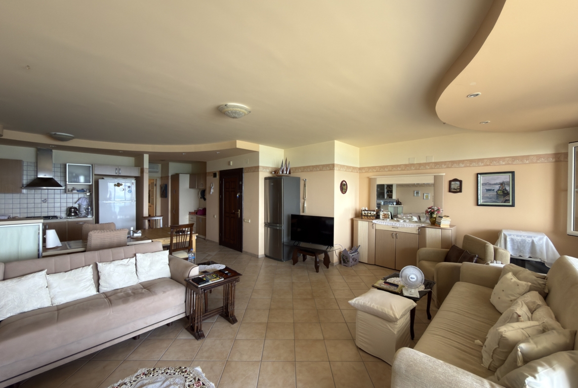 Mersin Erdemli Limonlu Denize Sıfır Liparis 4 Sitesi Akdeniz Evleri Satılık 2+1 Daire