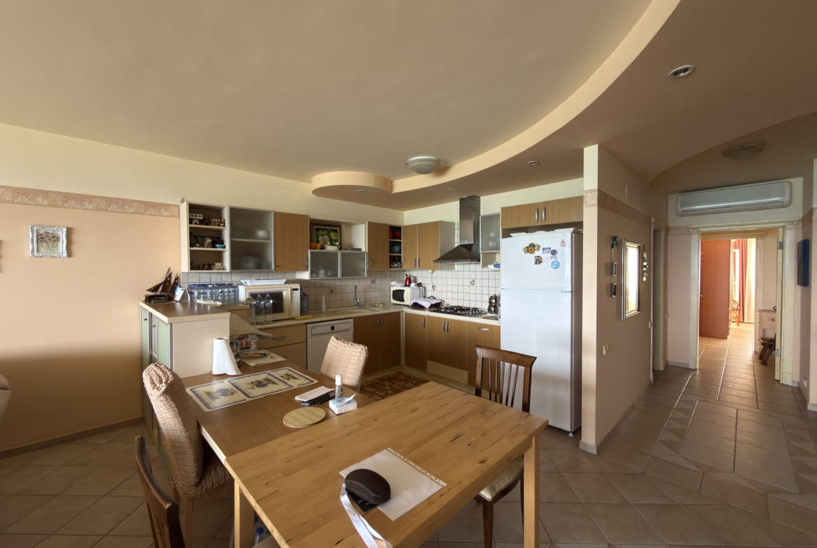 Mersin Erdemli Limonlu Denize Sıfır Liparis 4 Sitesi Akdeniz Evleri Satılık 2+1 Daire