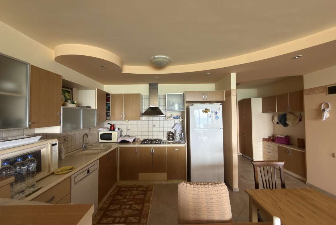 Mersin Erdemli Limonlu Denize Sıfır Liparis 4 Sitesi Akdeniz Evleri Satılık 2+1 Daire
