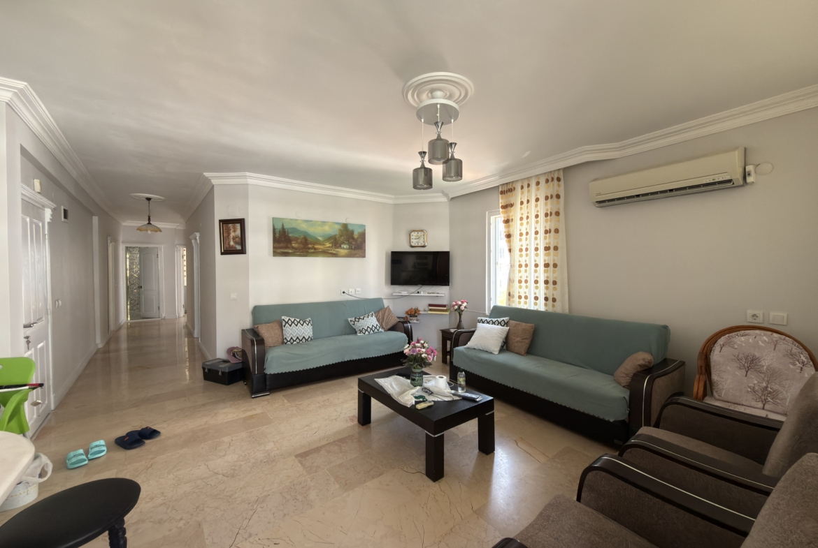 Mersin Erdemli Ayaş Denize Sıfır Club Alga Sitesi Satılık 3+1 Daire