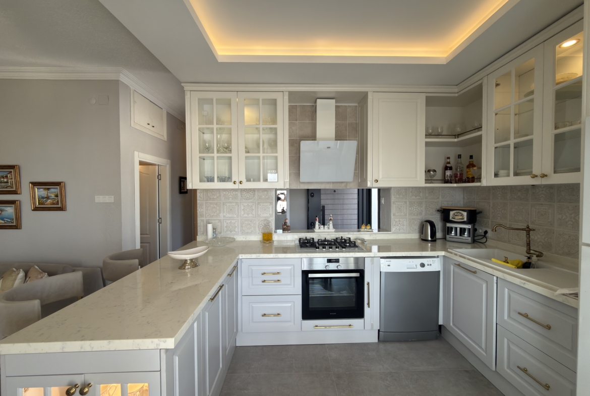 Mersin Erdemli Kumkuyu Altınportakal Sitesi Satılık 3+1 Özel Dizayn Daire