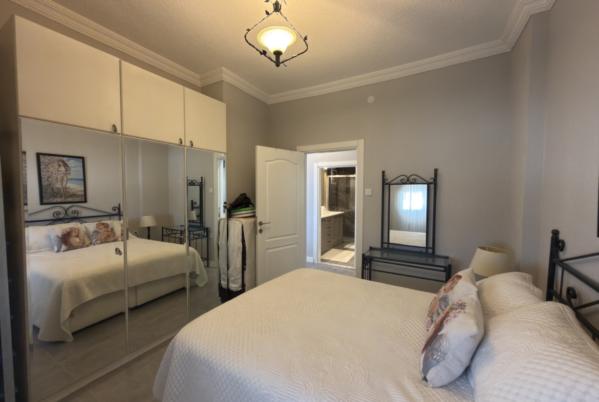 Mersin Erdemli Kumkuyu Altınportakal Sitesi Satılık 3+1 Özel Dizayn Daire