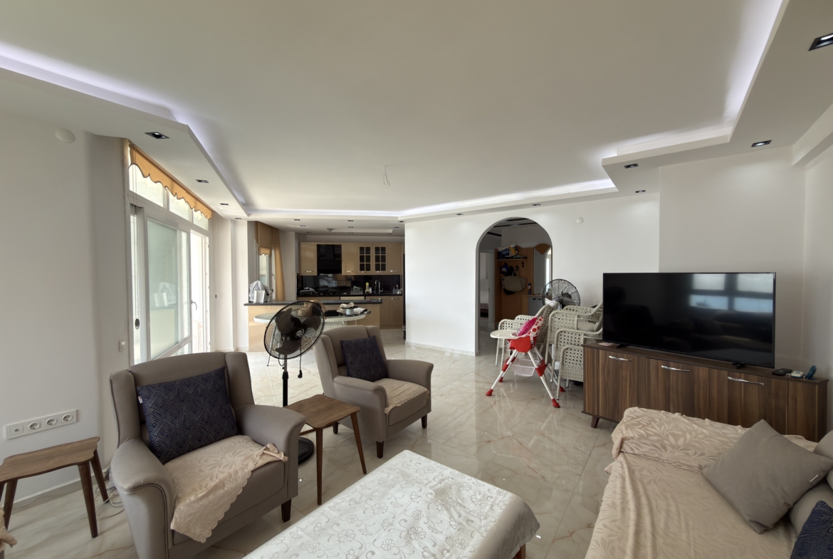 Mersin Erdemli Arpaçbahşiş Flamingo 1 Satılık Bakımlı 3+1 Eşyalı  Daire