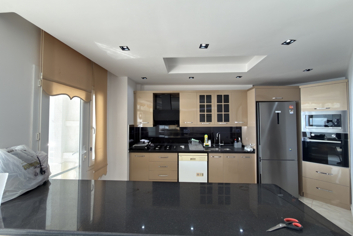 Mersin Erdemli Arpaçbahşiş Flamingo 1 Satılık Bakımlı 3+1 Eşyalı  Daire