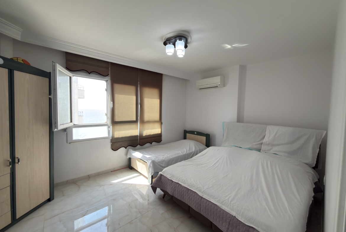 Mersin Erdemli Arpaçbahşiş Flamingo 1 Satılık Bakımlı 3+1 Eşyalı  Daire