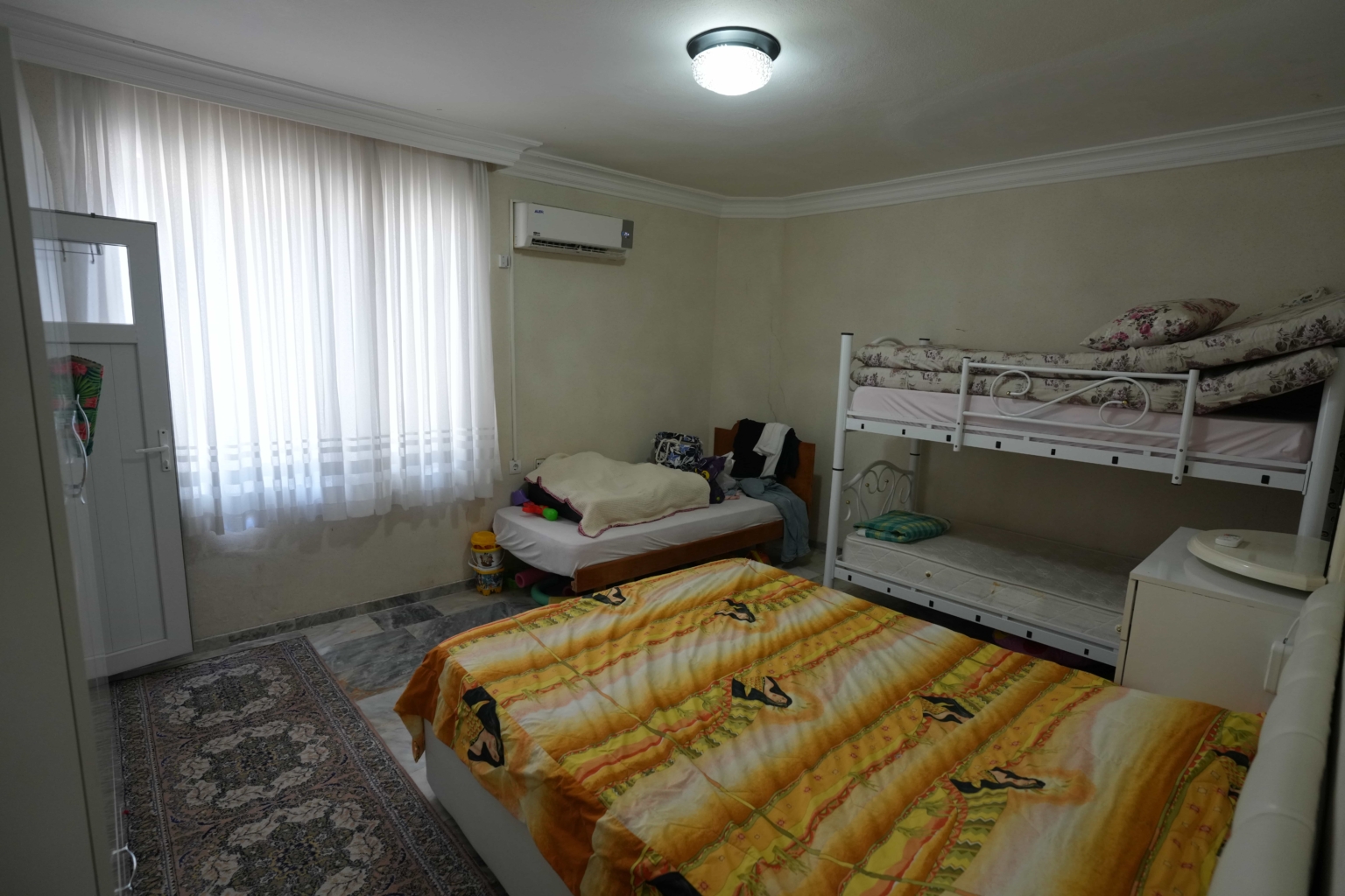 Mersin Erdemli Çeşmeli Altunören 1 Sitesi 3+1 Satılık Ön Blok Daire