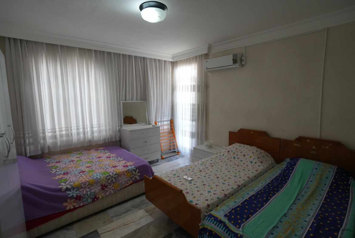 Mersin Erdemli Çeşmeli Altunören 1 Sitesi 3+1 Satılık Ön Blok Daire