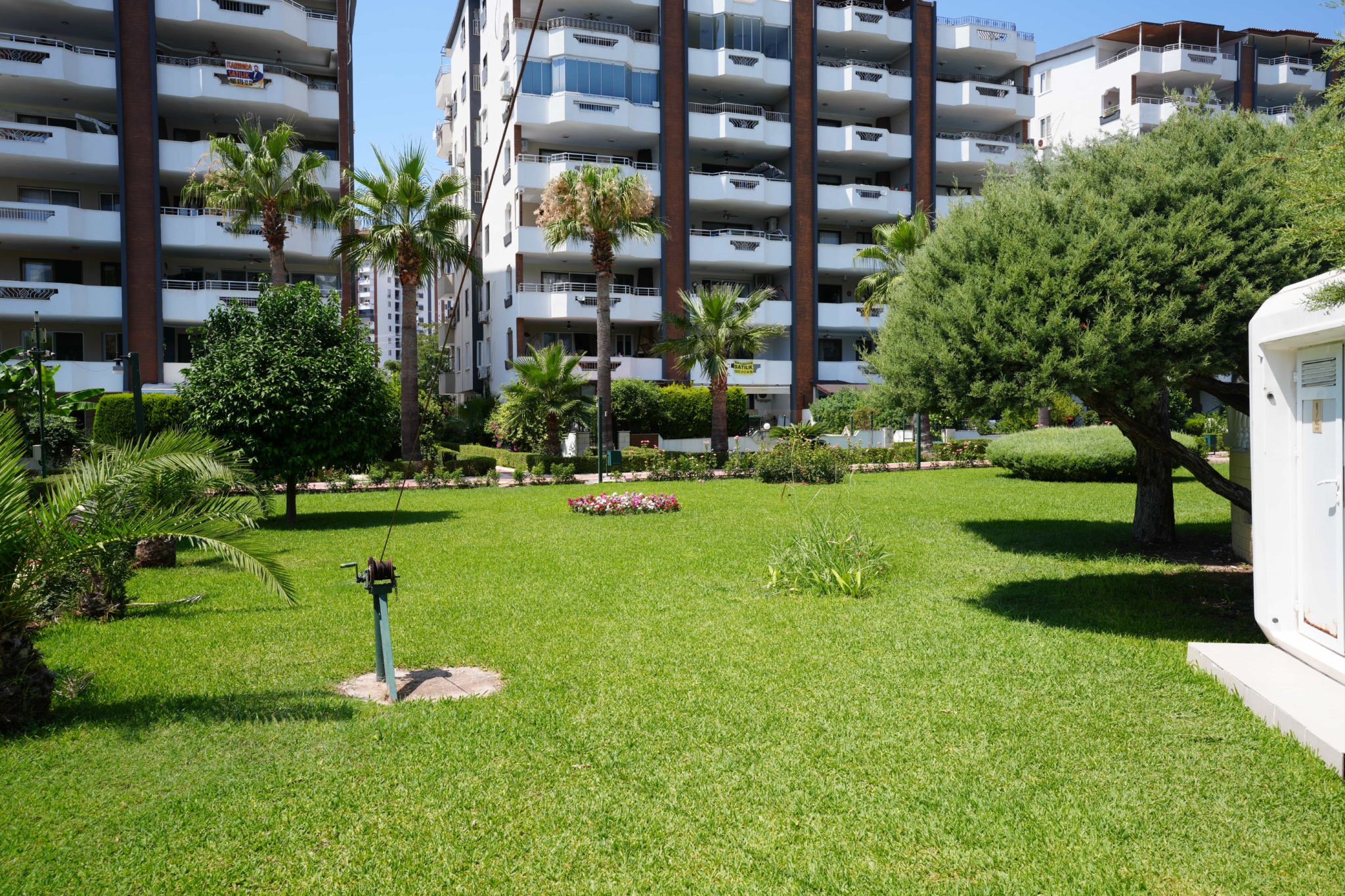 Mersin Erdemli Çeşmeli Altunören 1 Sitesi 3+1 Satılık Ön Blok Daire