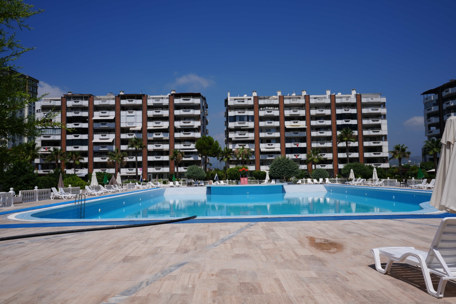 Mersin Erdemli Çeşmeli Altunören 1 Sitesi 3+1 Satılık Ön Blok Daire