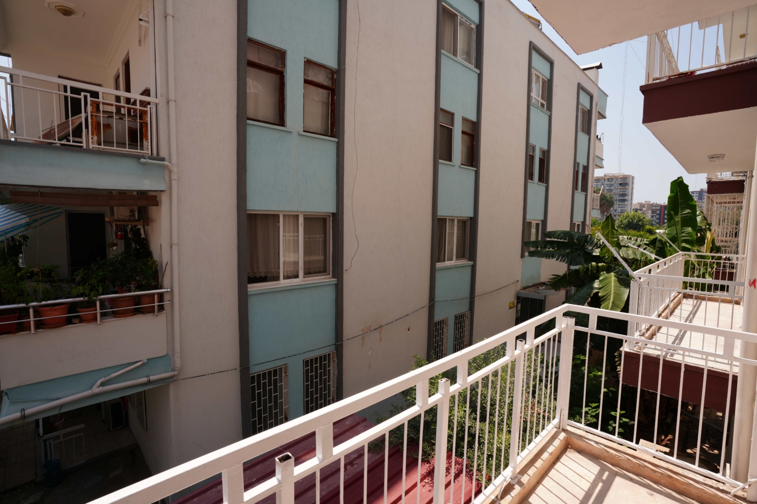 Mersin Erdemli Aşağı Alata Sahilde 3+1 Kiralık Bakımlı Daire