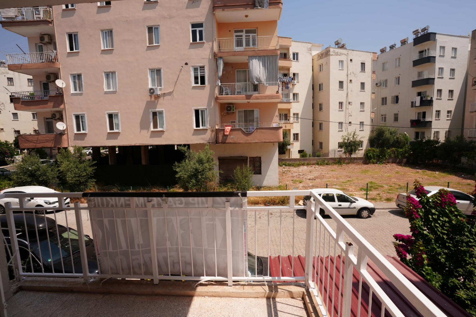 Mersin Erdemli Aşağı Alata Sahilde 3+1 Kiralık Bakımlı Daire