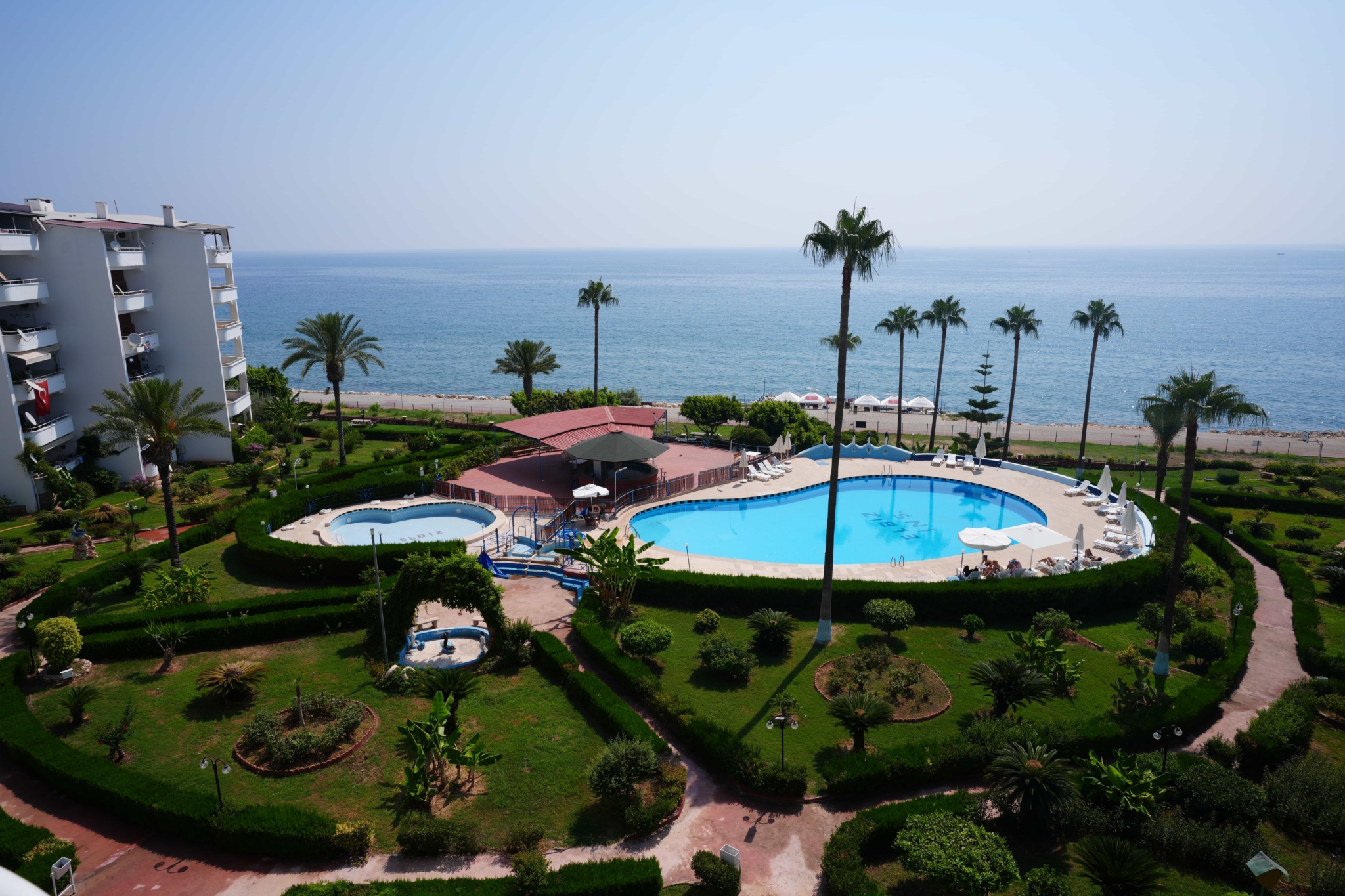 VIP01768 Mersin Erdemli Tırtar Elbiz Tatil Sitesi Denize Sıfır 2+1 Yıllık Kiralık Daire