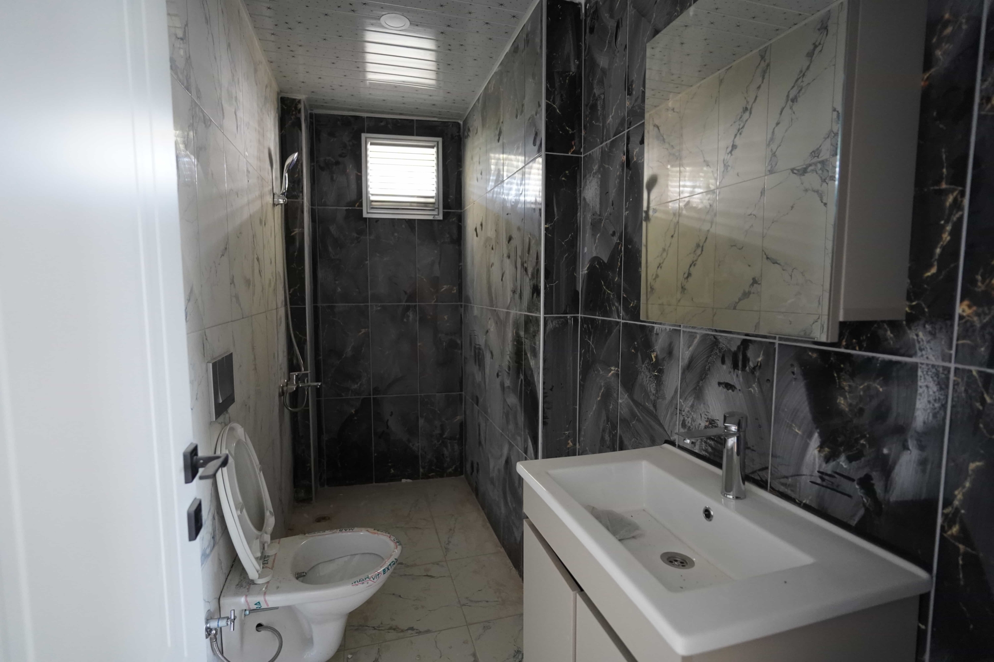 VIP09374 Mersin Erdemli Koyuncu 2+1 Kiralık Daire