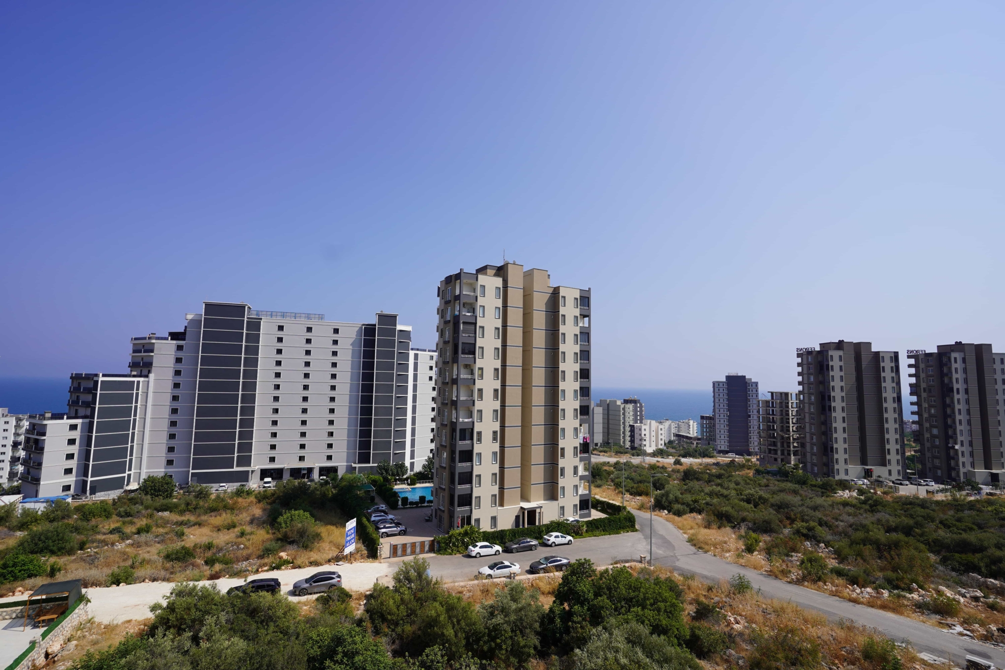 VIP09412 Erdemli Ayaş Class Suit 2 Full Eşyalı 2+1 Satılık Daire