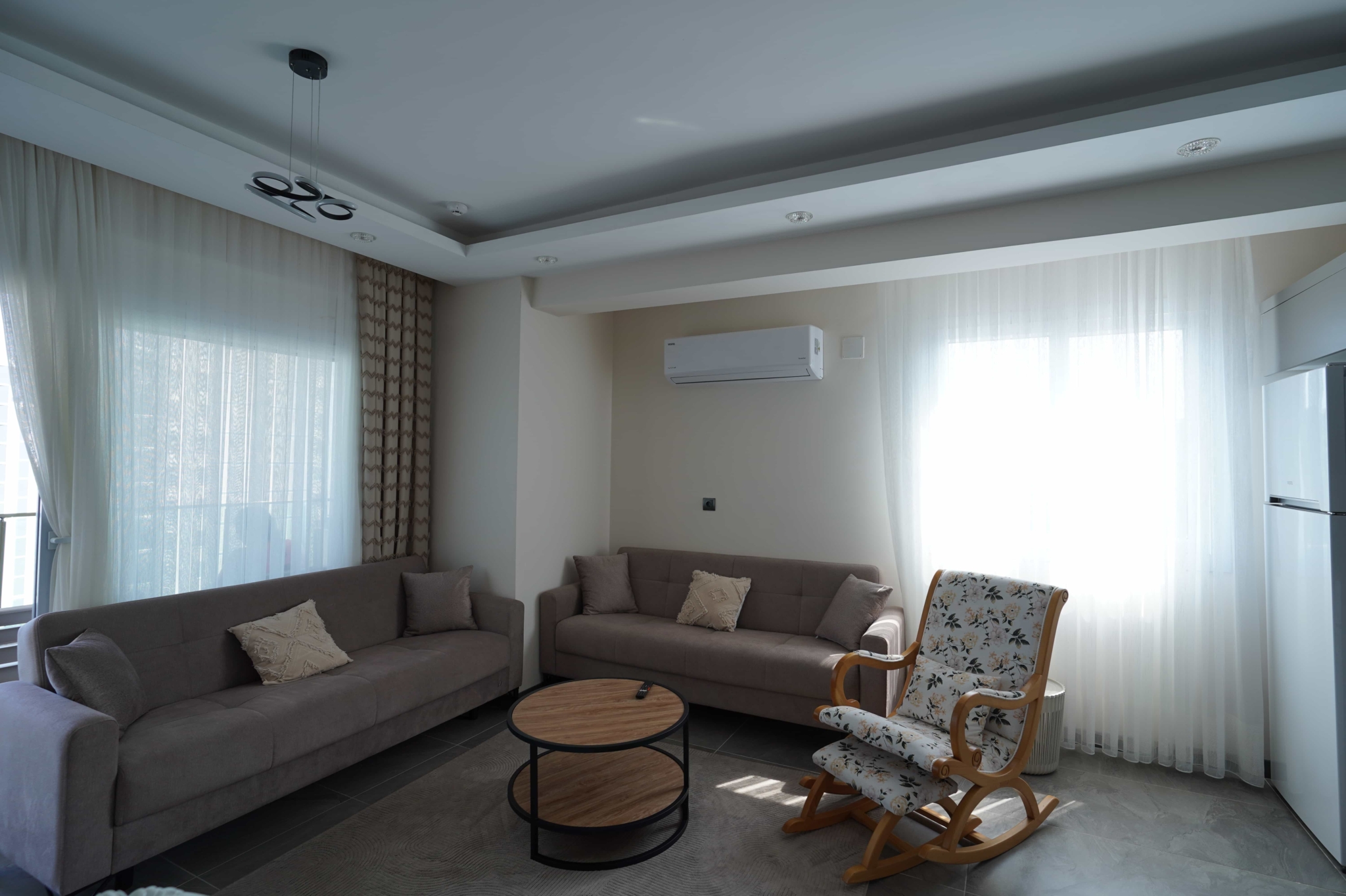 VIP09417 Erdemli Ayaş Class Suit 2 Full Eşyalı 2+1 Satılık Daire