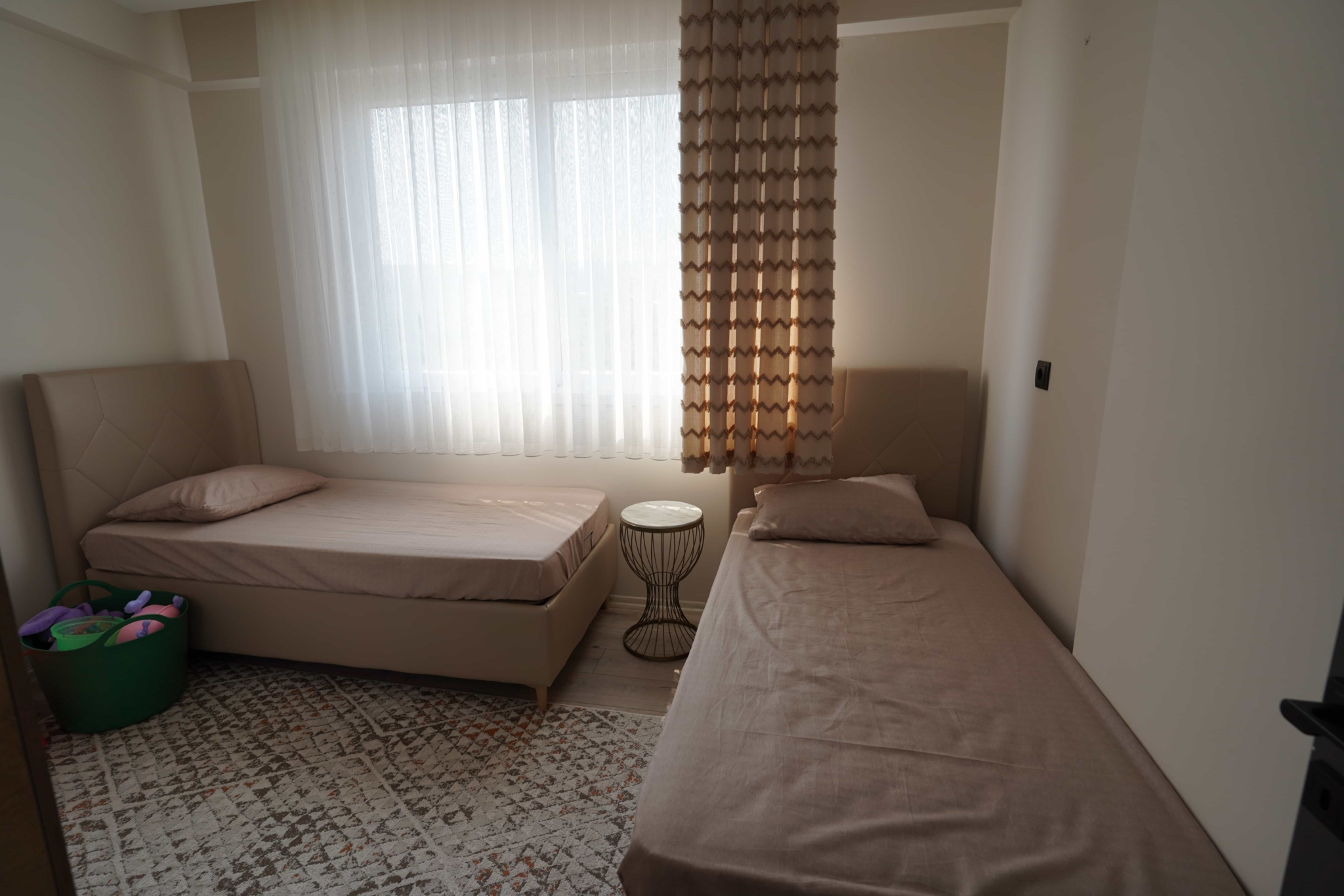 VIP09426 Erdemli Ayaş Class Suit 2 Full Eşyalı 2+1 Satılık Daire