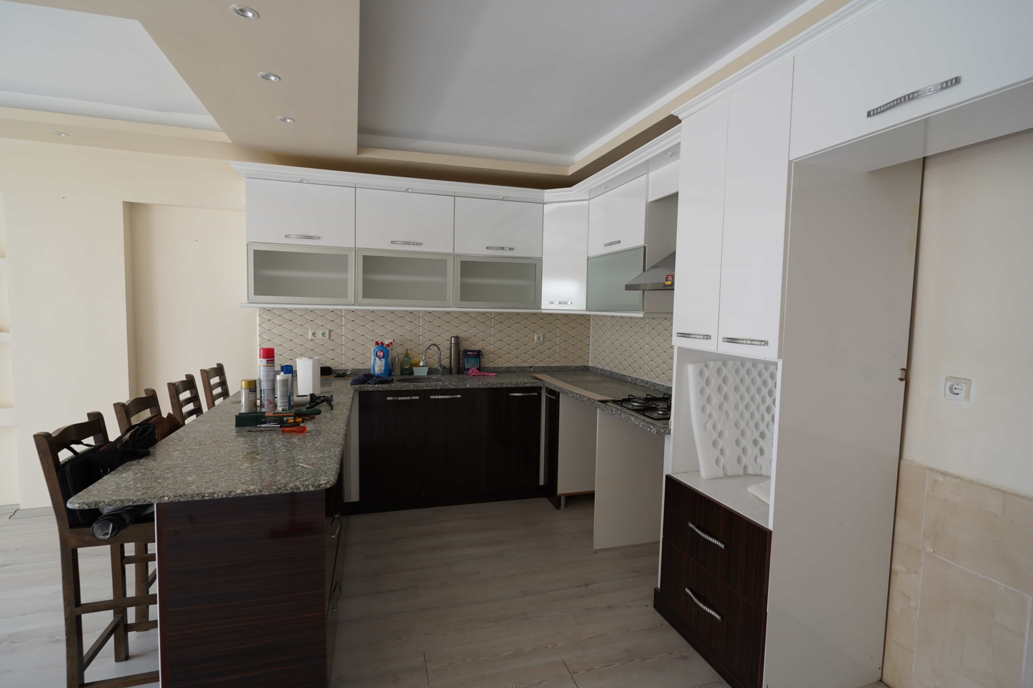 VIP09446 Mersin Erdemli Limonlu Yücel Tatil Sitesi Satılık 1+1 Daire